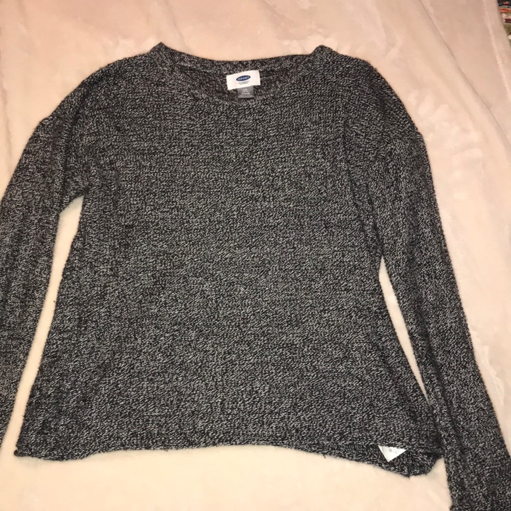 Old navy sweater